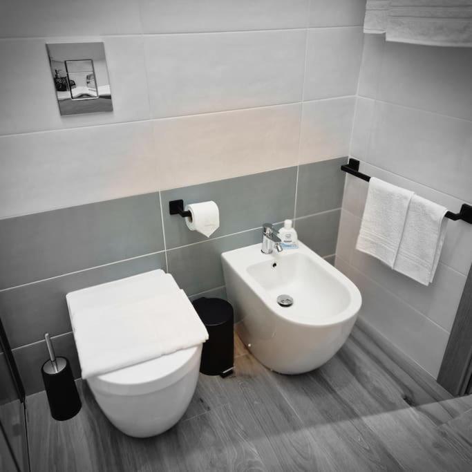 Apartmán Corso Vittorio 364 Cagliari Exteriér fotografie